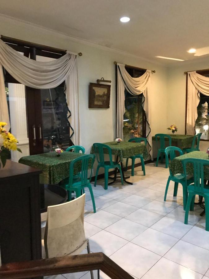Wisma tamu Permai